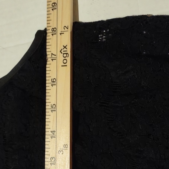 Anne Klein Women's Black Sleevless Lace Cocktail Dress - Picture 6 of 10